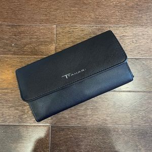 T Tahari Black Clutch Wallet